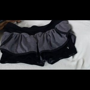 Lululemon Black Shorts Size 8